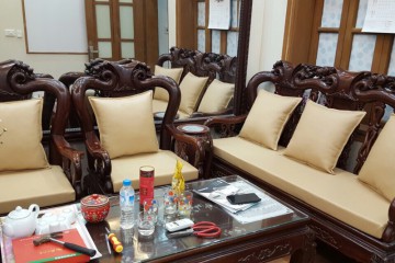 Làm Đệm Ghế Gỗ Cả Bộ Hết Bao Nhiêu?