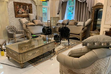 Mẹo Bố Trí Sofa Phòng Khách Giúp Làm Dịu Cái Nóng Mùa Hè